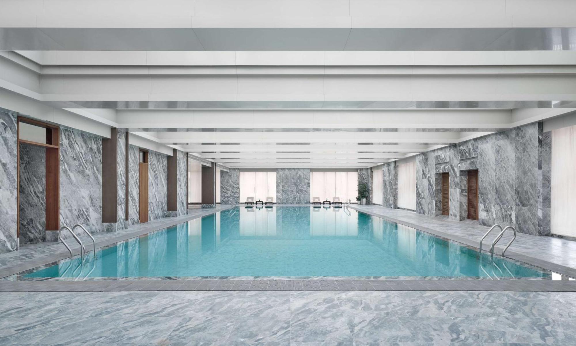 Conrad Urumqi Exteriör bild